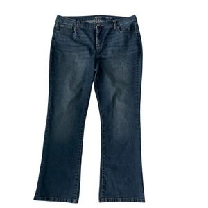 Style & Co medium wash distressed jeans in boot cut style - 16P